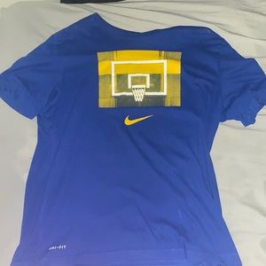 Nike Men’s Basketball T-shirt